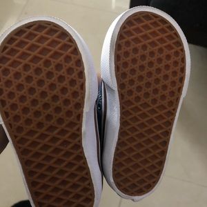Brand new toddler Vans size 4.5